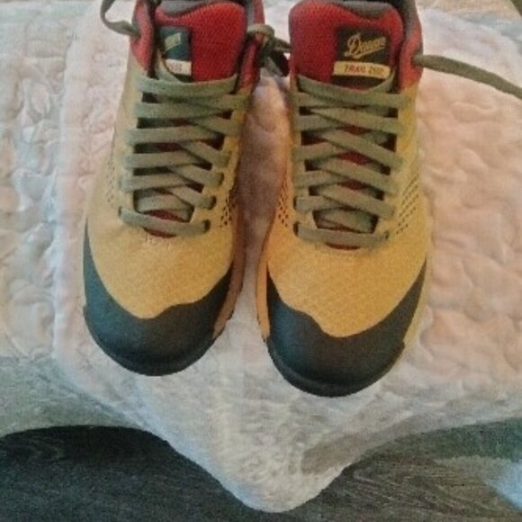 Danner trail hike shoes- size 6.5 - Picture 1 of 3